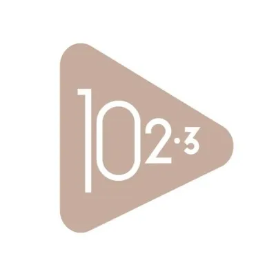Live streaming 102.3 FM