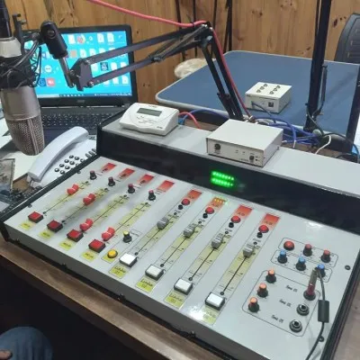 Live streaming Rádio Xaraés FM