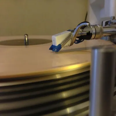 Live streaming Radio 2702