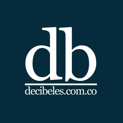 Live streaming Decibeles FM