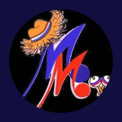Live streaming MerengueMania RD radio