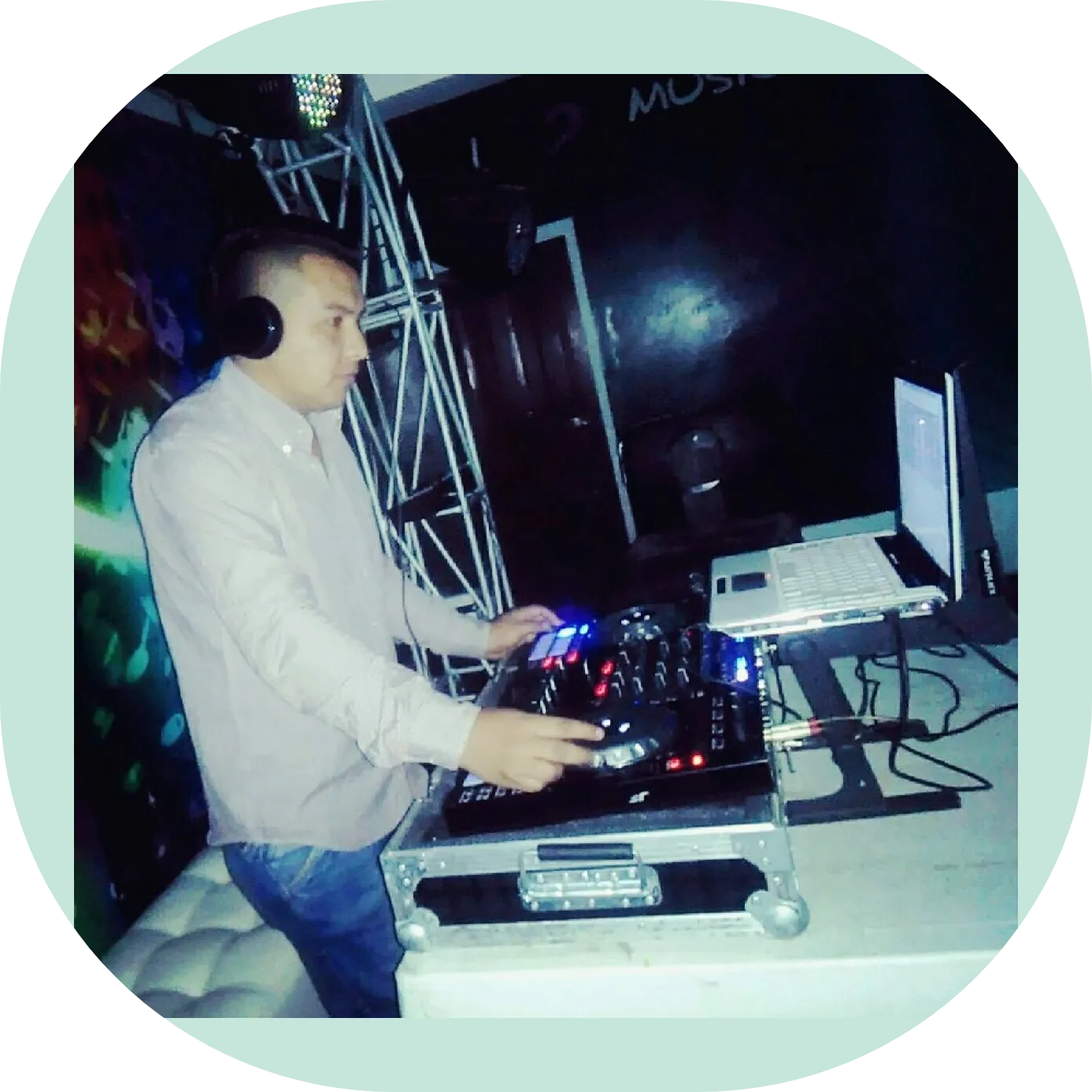 DJ Leo Edihno