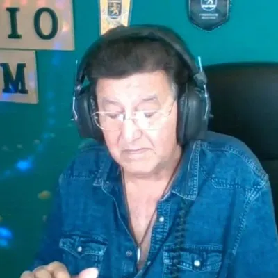 Live streaming Radio Deixem Passar a Musica