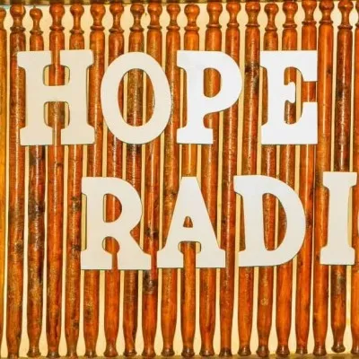 Live streaming 102.6 FM Hope Radio