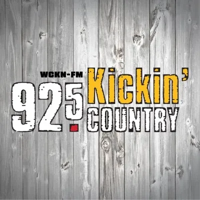 Live streaming Kickin' Country
