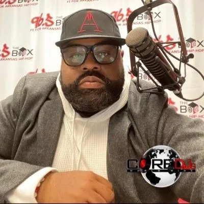 Live streaming Hustle Boy DJ Radio