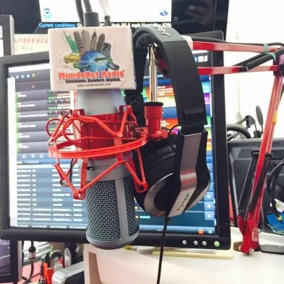 Live streaming MundoNet Radio