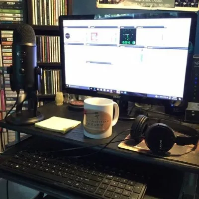 Live streaming CCRock Radio