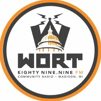 Live streaming WORT Community Radio