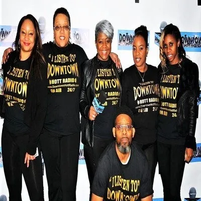 Live streaming SinCity Hott Radio