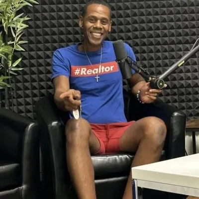 Live streaming ChuckThirst