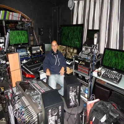 Live streaming Neri De Los Santos - Despertar Producciones